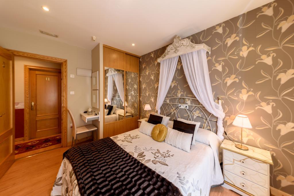 Hosteria Villa De Castro Castro Urdiales Exteriér fotografie