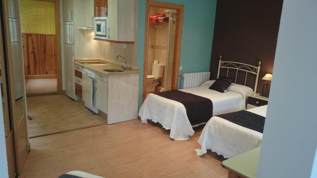 Hosteria Villa De Castro Castro Urdiales Pokoj fotografie