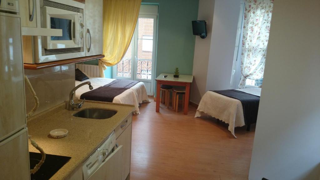 Hosteria Villa De Castro Castro Urdiales Pokoj fotografie